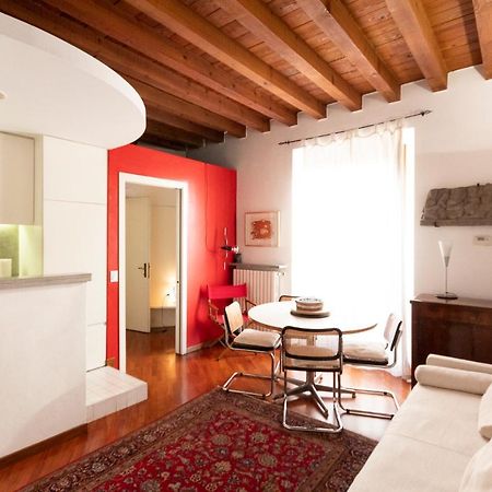 Anfiteatro Apartment In Brera Milán Exterior foto