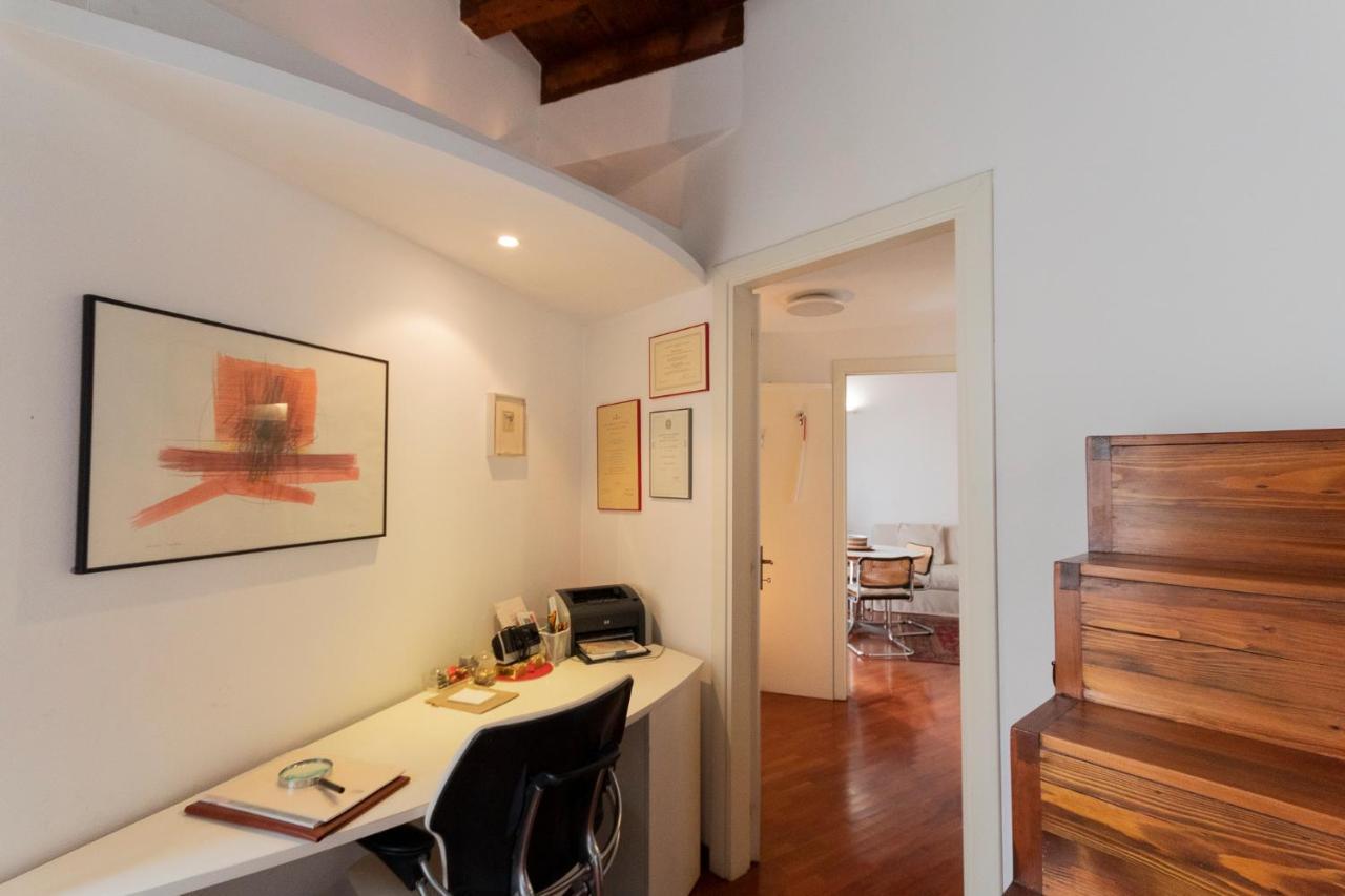 Anfiteatro Apartment In Brera Milán Exterior foto