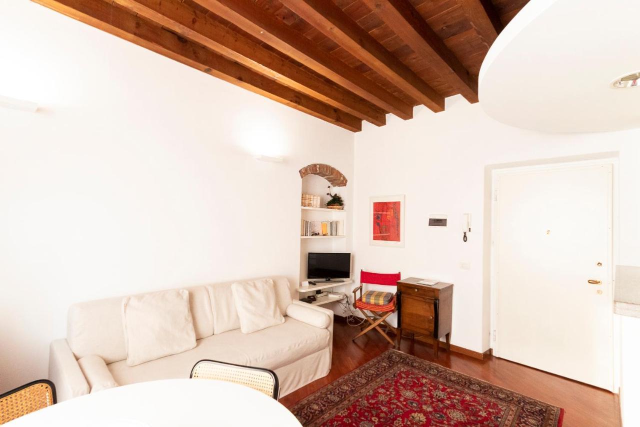 Anfiteatro Apartment In Brera Milán Exterior foto